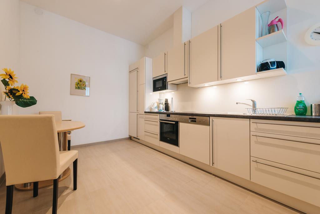 Apartments Next To Vienna Stateopera With Aircondition Bagian luar foto